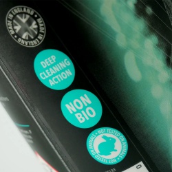 Grangers Active Wash 750ml tekuty praci prostredek na sportovni obleceni i merino vlnu 1