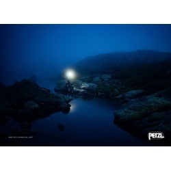 Petzl Actik Hybrid celovka na baterie   kompatibilni s dobijecim akumulatorem 10