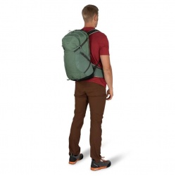 Osprey Sportlite 25l M L lehky minimalisticky turisticky outdoorovy batoh pine leaf 4