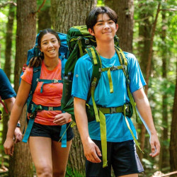 Osprey Ace 50l detsky turisticky expedicni batoh green canopy 11