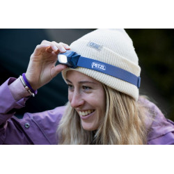 Petzl Tikkina celovka na baterie / kompatibilni s dobijecim akumulatorem CORE cervena 7