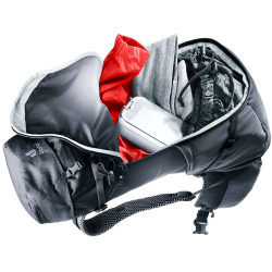 Deuter Futura 26l turistický batoh black 8